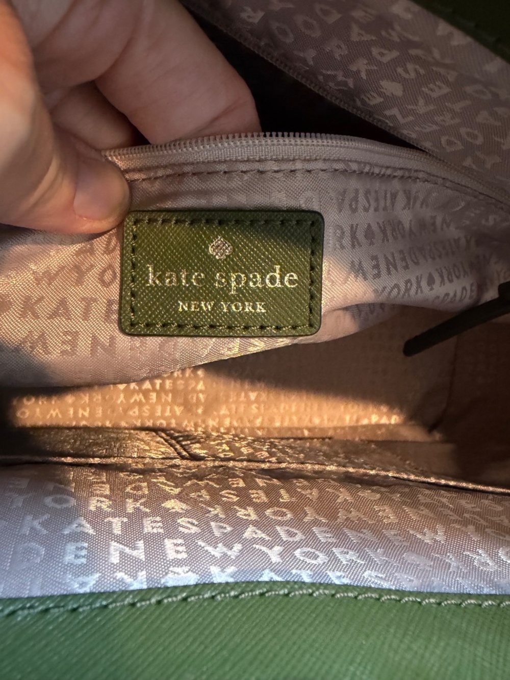 Green Kate Spade handbag - Picture 3 of 6